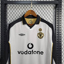 Camisa Manchester United Retro 2001/02 Dupla face Manga Longa